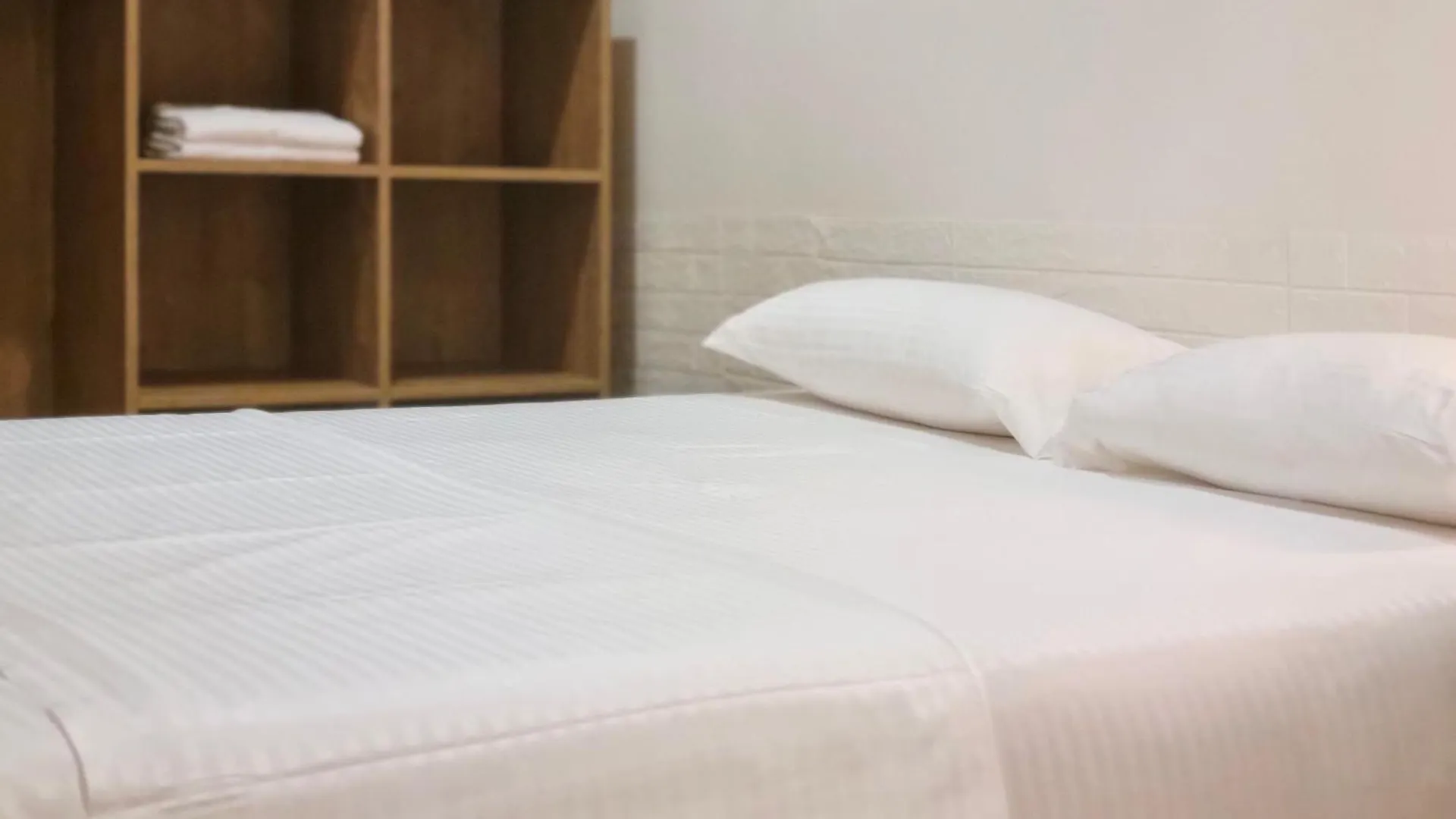 Promo Price September - Cave By The Sea Apartment Golem  0*, Golem (Tirana) Albania
