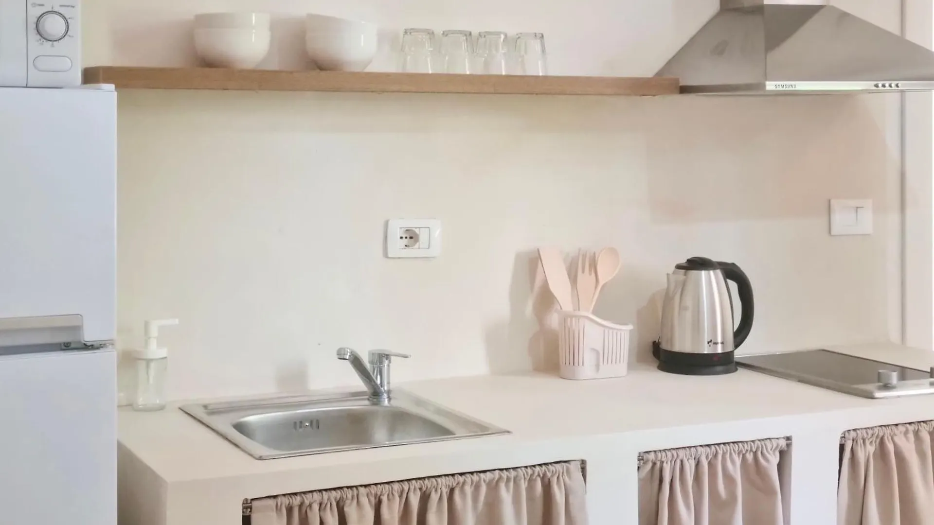 Promo Price September - Cave By The Sea Apartment Golem